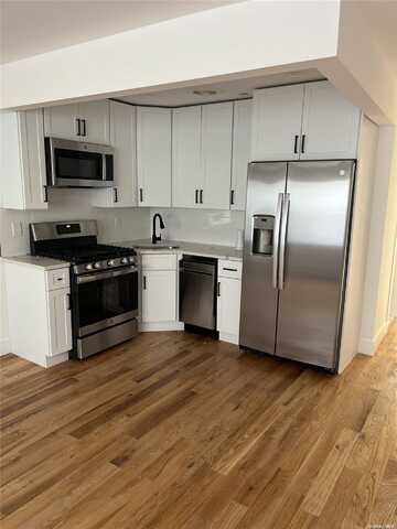 undefined, Far Rockaway, NY 11691