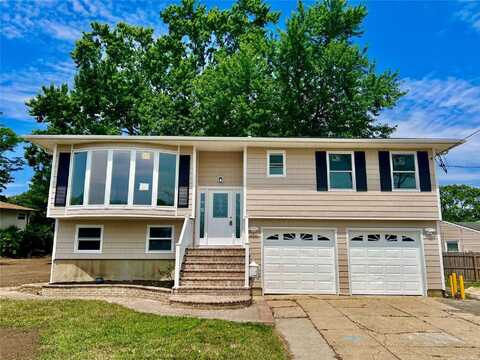 506 Grand Boulevard, Brentwood, NY 11717