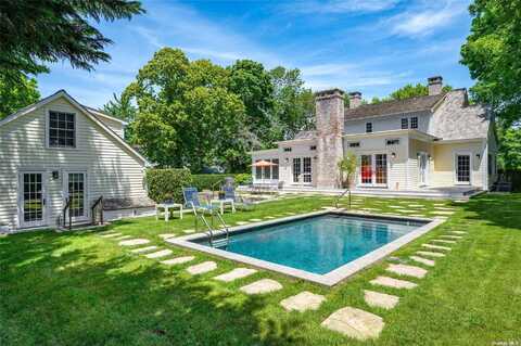 26 Suffolk Street, Sag Harbor, NY 11963