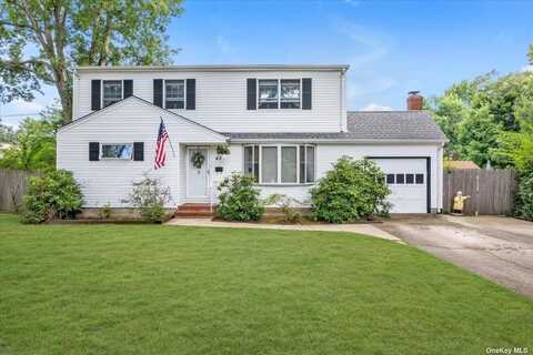 45 Huron Drive, Bay Shore, NY 11706