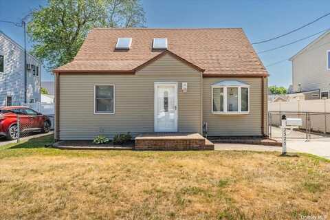 2327 Pine Street, Seaford, NY 11783