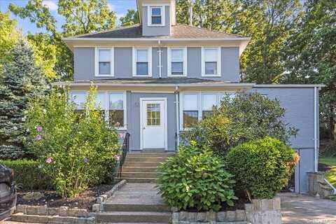 7 2nd Street, Locust Valley, NY 11560