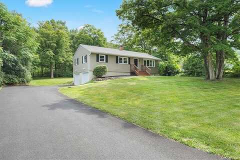 693 Mt. Hope Road, Middletown, NY 10940