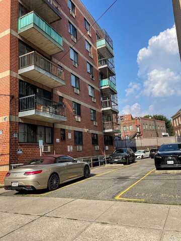 34-45 Leavitt Street, Flushing, NY 11354