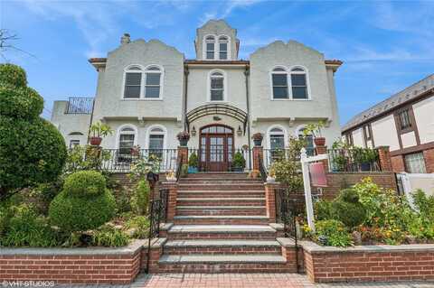 211 Laurelton Boulevard, Long Beach, NY 11561