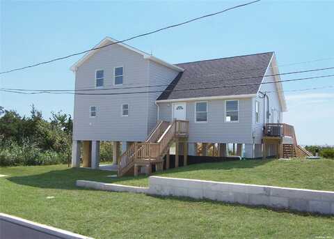 22 Rod Street, East Patchogue, NY 11772