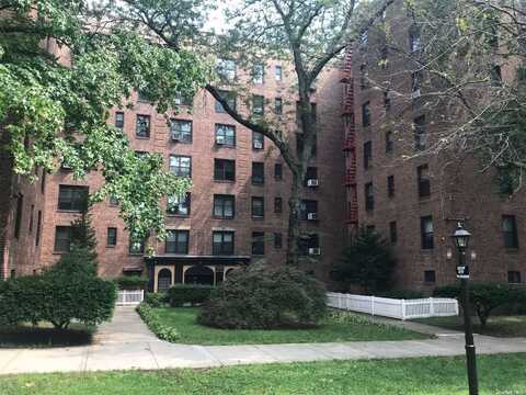 83-20 98 Street, Woodhaven, NY 11421