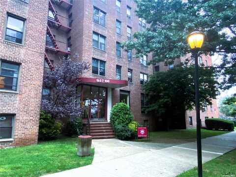 150-29 72nd Road, Flushing, NY 11367