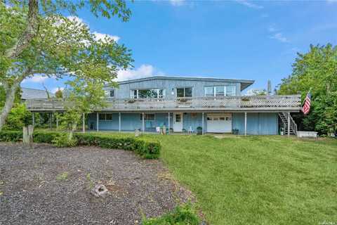 37 The Bayou, Oak Beach, NY 11702