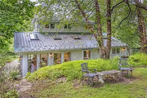 743 South Road, Wurtsboro, NY 12790