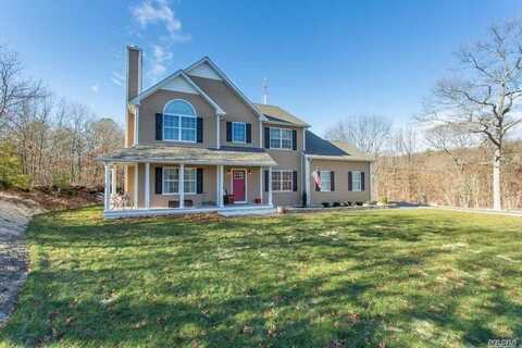 2 Alexandra Court, Manorville, NY 11949