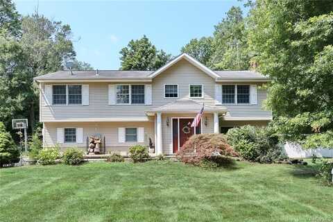 39 S Pascack Road, Pearl River, NY 10965