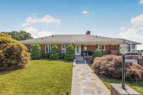 186 Wyndcliff Road, Scarsdale, NY 10583