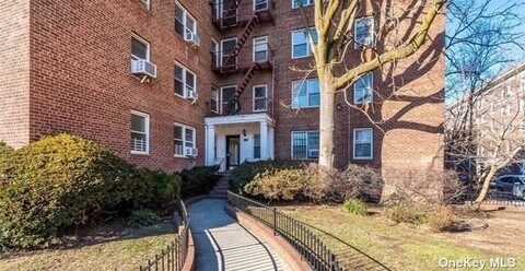 8115 35th Ave, Jackson Heights, NY 11372