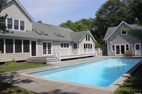 55 White Oak Lane, Westhampton Beach, NY 11978