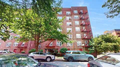 3304 91 St, Jackson Heights, NY 11372