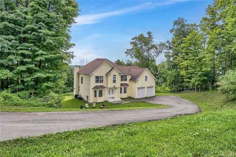 73 Mountain Road, Bloomingburg, NY 12721