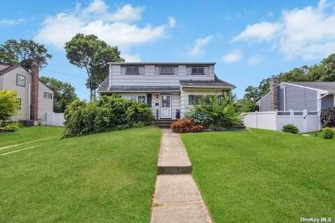 109 North Drive, North Massapequa, NY 11758