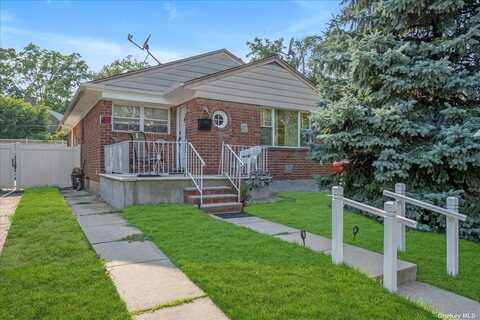 71-42 169 Street, Fresh Meadows, NY 11365