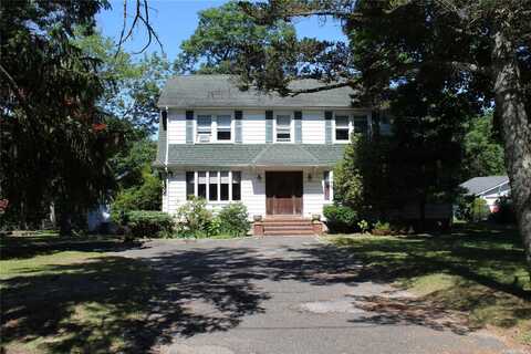 686 Old N. Ocean Avenue, Patchogue, NY 11772