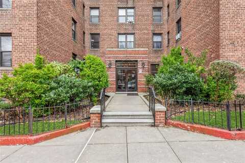 102-36 64 Ave, Forest Hills, NY 11375