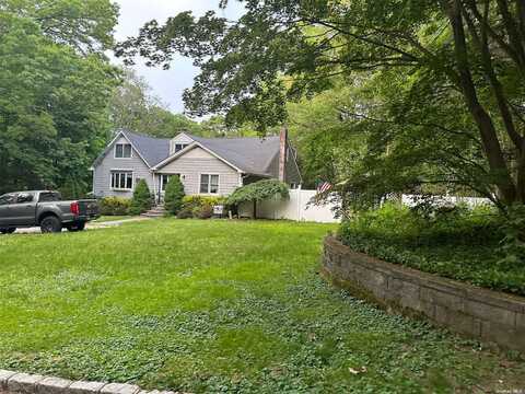 57 Eastwood Road, Miller Place, NY 11764