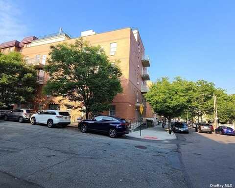 71-77 159th Street, Fresh Meadows, NY 11365