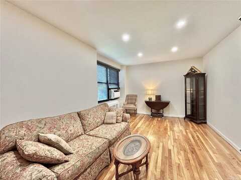 141-09 28th Avenue, Flushing, NY 11354