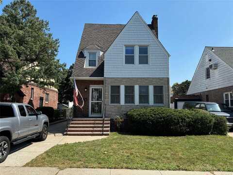 80-55 234th Street, Queens Village, NY 11427