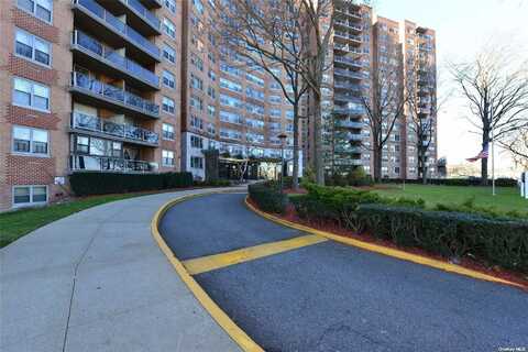 61-20 Grand Central Parkway, Forest Hills, NY 11375