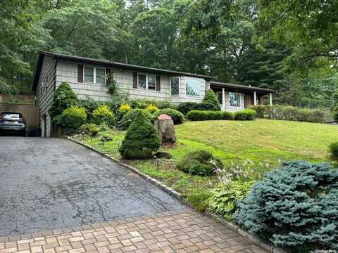 229 Burrs Lane, Dix Hills, NY 11746