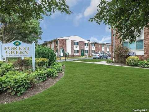 2449h Union Blvd, Islip, NY 11751