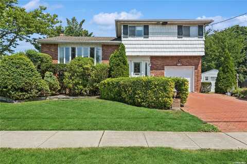 482 Harbor Drive, Cedarhurst, NY 11516