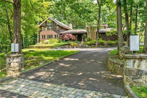 21 Cottonwood Lane, Briarcliff Manor, NY 10510