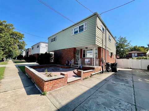 64-19 137th Street, Flushing, NY 11367