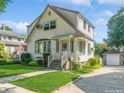 29 Clover Avenue, Floral Park, NY 11001