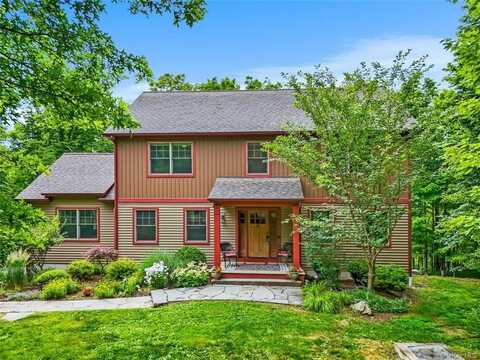 6 Birch Lane, New Paltz, NY 12561