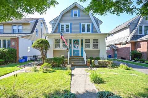 50 Winter Street, Lynbrook, NY 11563