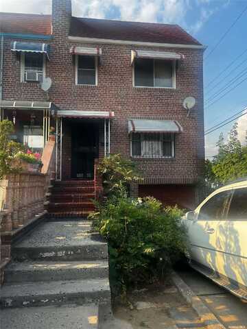 225-53 Murdock Avenue, Queens Village, NY 11429