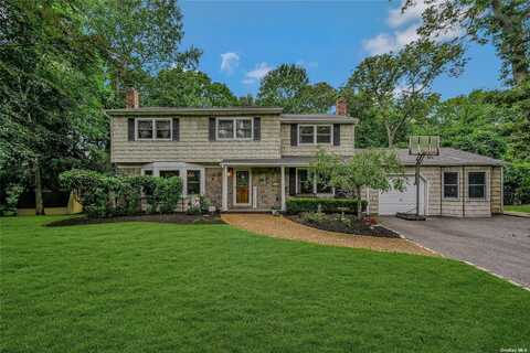 12 Sandpiper Court, Smithtown, NY 11787