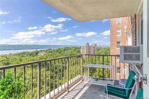 4555 Henry Hudson Parkway, BRONX, NY 10471