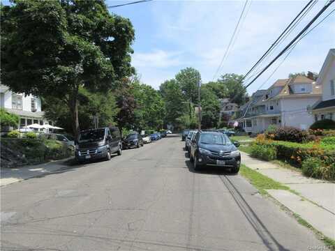 51 Howard Parkway, New Rochelle, NY 10801