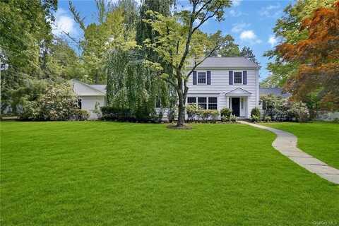 2 Bittersweet Lane, Scarsdale, NY 10583