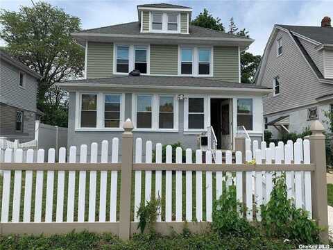 47 Gladys Avenue, Hempstead, NY 11550