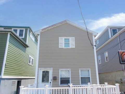 16 W 11th Road, Broad Channel, NY 11693