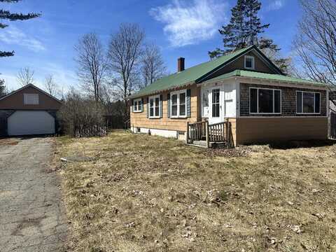 1458 Main Road, Brownville, ME 04414