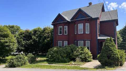 16 School Street, Lubec, ME 04652