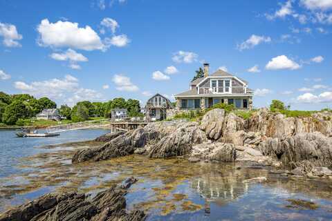 48 Little Island Road, Harpswell, ME 04066