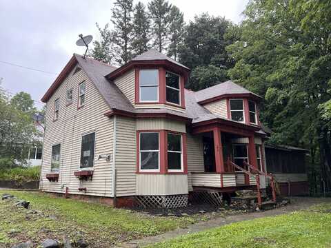 25 High Street, Wilton, ME 04294