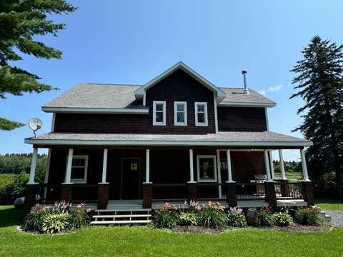 694 River Road, Caribou, ME 04736